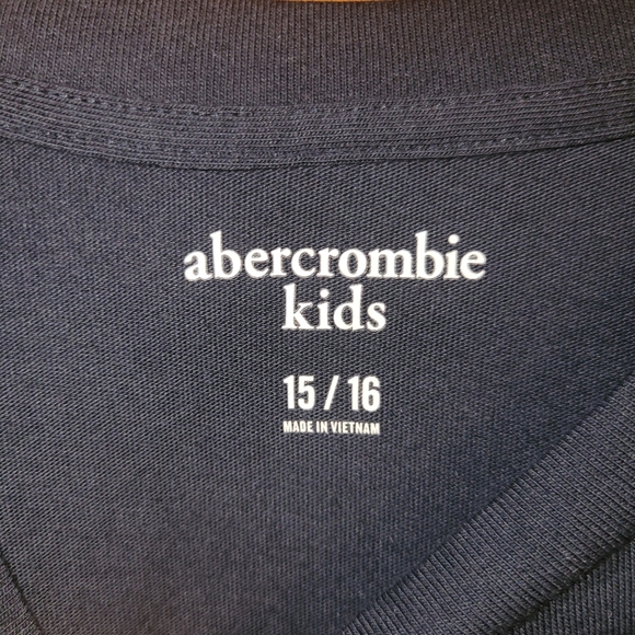 Abercrombie Kids Navy Long Sleeve Shirt. Size 15/16 - Picture 4 of 4